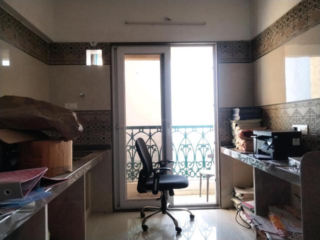 2 BHK Apartment in Kharghar for resale Navi Mumbai. The reference number is 18840715