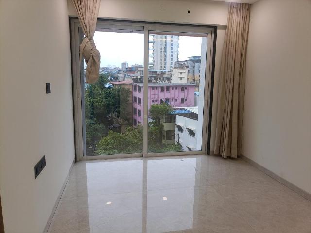 2 BHK Apartment in Kharghar for resale Navi Mumbai. The reference number is 19085487