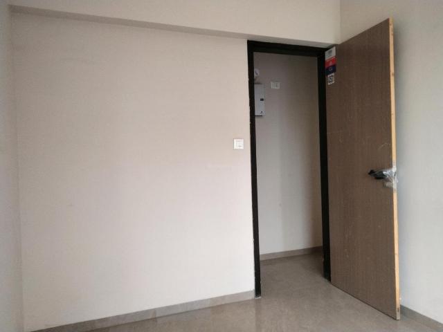 2 BHK Apartment in Kharghar for resale Navi Mumbai. The reference number is 19111784