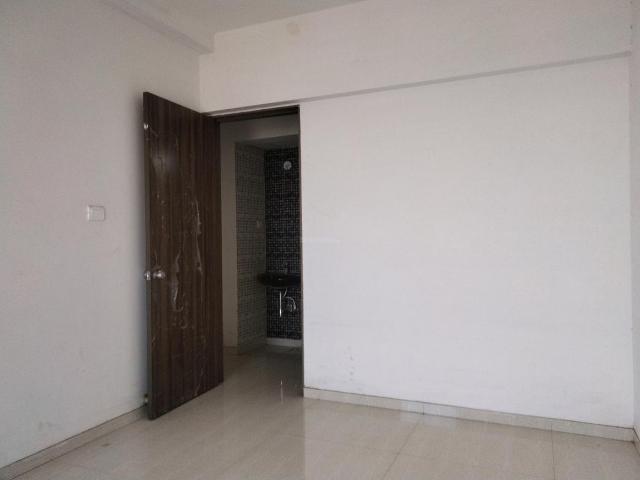 2 BHK Apartment in Kharghar for resale Navi Mumbai. The reference number is 19941582