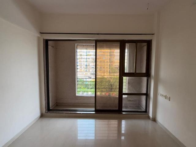 2 BHK Apartment in Kharghar for resale Navi Mumbai. The reference number is 21154042
