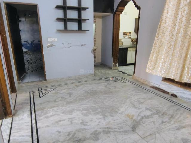 2 BHK Apartment in Khodiyar Colony for rent Jamnagar. The reference number is 21042439