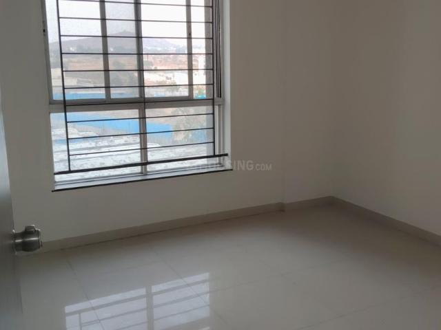 2 BHK Apartment in Kiwale for rent Pune. The reference number is 19803660