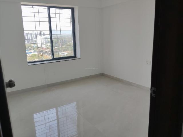 2 BHK Apartment in Kiwale for rent Pune. The reference number is 19934326