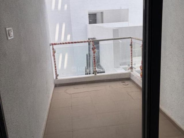 2 BHK Apartment in Kiwale for rent Pune. The reference number is 20549739