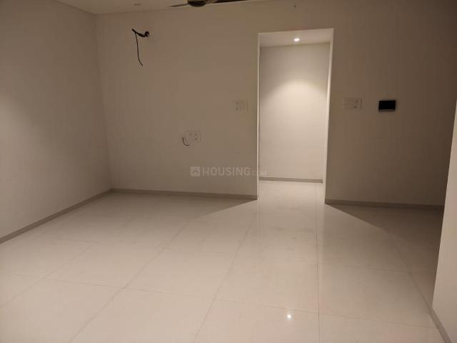 2 BHK Apartment in Kiwale for rent Pune. The reference number is 20632174
