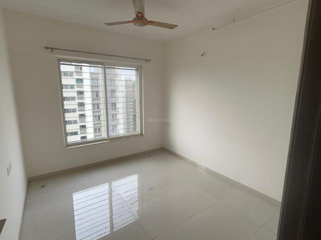 2 BHK Apartment in Kiwale for rent Pune. The reference number is 20660971