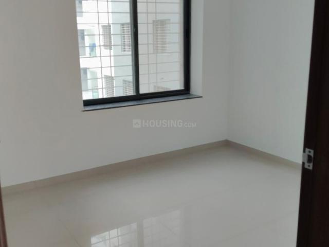 2 BHK Apartment in Kiwale for rent Pune. The reference number is 20940258