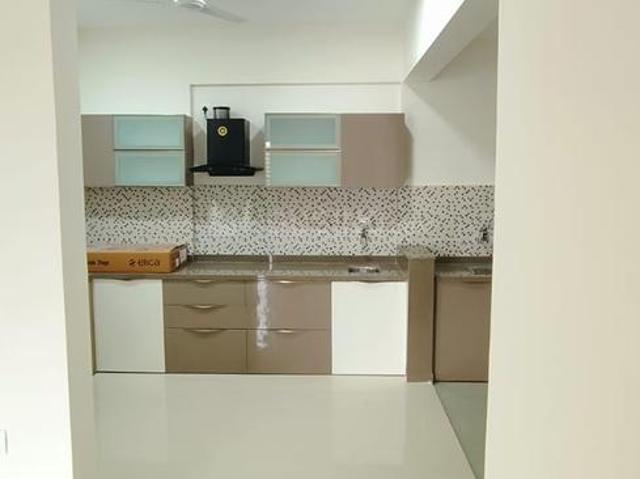 2 BHK Apartment in Kiwale for rent Pune. The reference number is 20989754