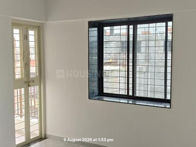2 BHK Apartment in Kiwale for rent Pune. The reference number is 20996887
