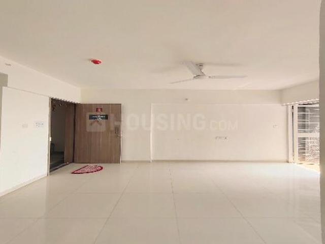 2 BHK Apartment in Kiwale for rent Pune. The reference number is 21245590
