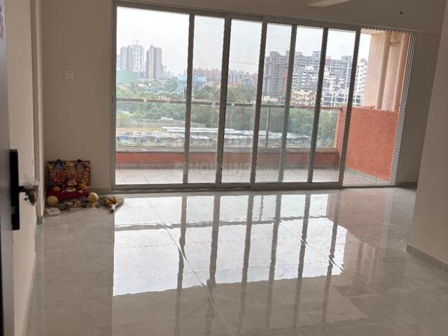 2 BHK Apartment in Kiwale for rent Pune. The reference number is 21358418