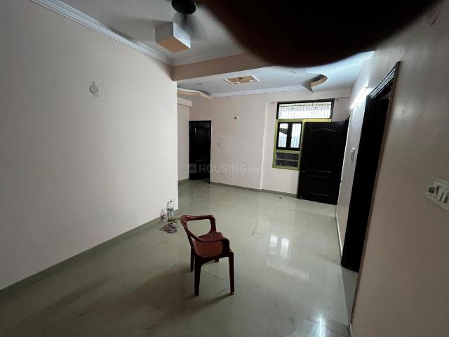 2 BHK Apartment in Kidwai Nagar for rent Kanpur. The reference number is 17124426