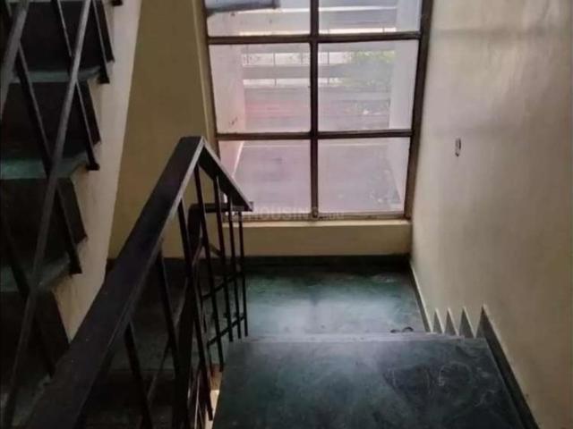 2 BHK Apartment in Kidwai Nagar for rent Kanpur. The reference number is 20633733