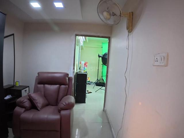 2 BHK Apartment in Kidwaipuri for resale Patna. The reference number is 19926250