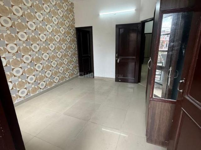 2 BHK Apartment in Kishanpura for resale Zirakpur. The reference number is 20268181