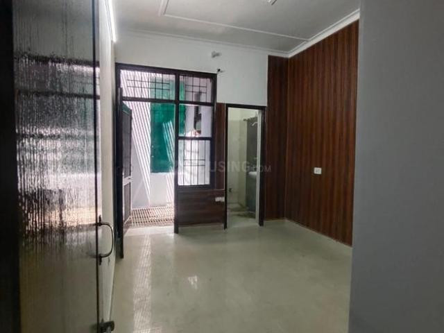 2 BHK Apartment in Kishanpura for resale Zirakpur. The reference number is 20418213