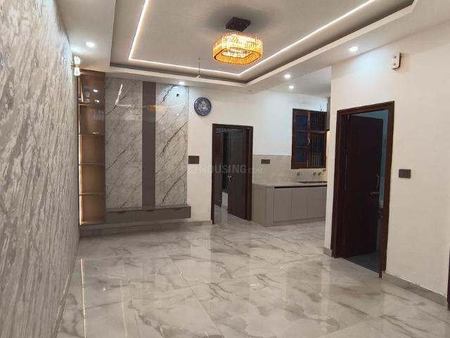 2 BHK Apartment in Kishanpura for resale Zirakpur. The reference number is 21374933