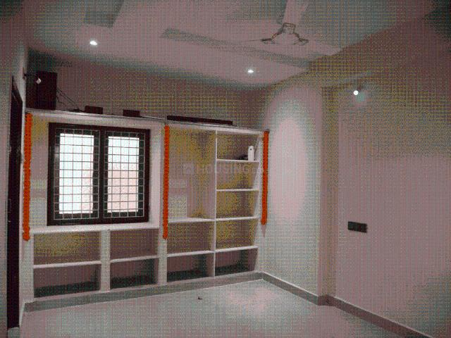 2 BHK Apartment in Kp 2 for resale Hyderabad. The reference number is 20673065