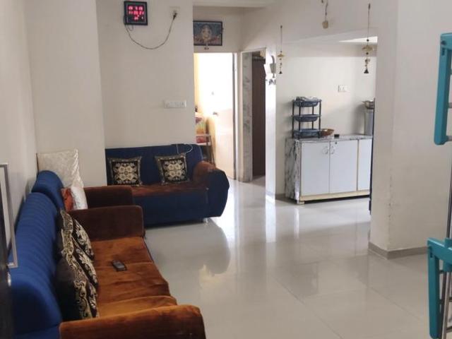 2 BHK Apartment in Krishna Nagar Society for resale Ahmedabad. The reference number is 20320948