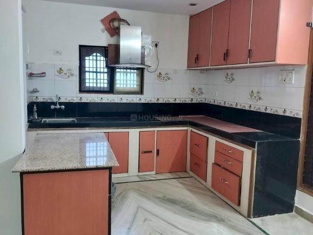2 BHK Apartment in Kukatpally for rent Hyderabad. The reference number is 20630869