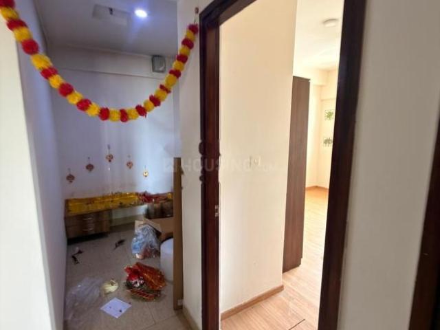 2 BHK Apartment in Kukatpally for rent Hyderabad. The reference number is 20648471