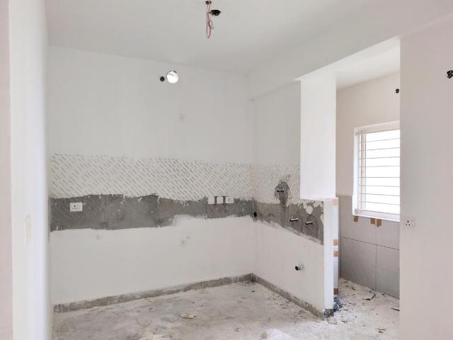 2 BHK Apartment in Kukatpally for resale Hyderabad. The reference number is 21111547