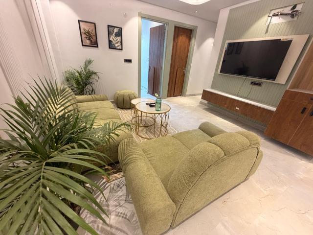 2 BHK Apartment in Kulesara for resale Greater Noida. The reference number is 20450576