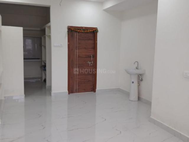 2 BHK Apartment in Kundanpally for rent Secunderabad. The reference number is 21196330