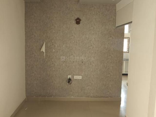 2 BHK Apartment in Kundanpally for rent Secunderabad. The reference number is 21197213