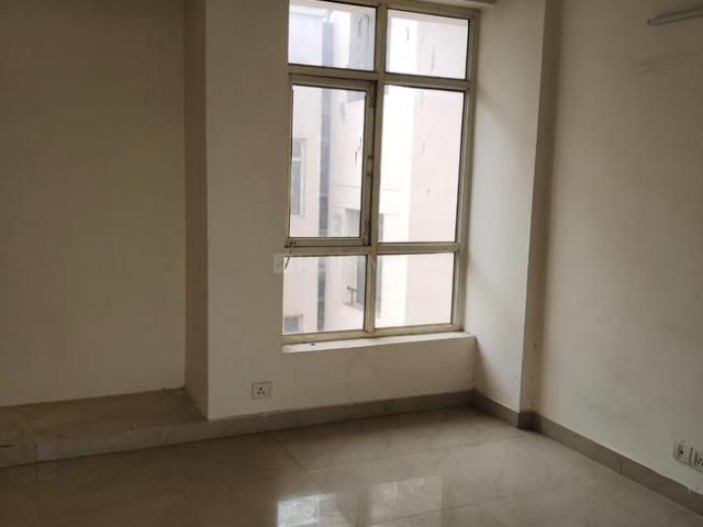 2 BHK Apartment in Kundli for resale Sonipat. The reference number is 21050902