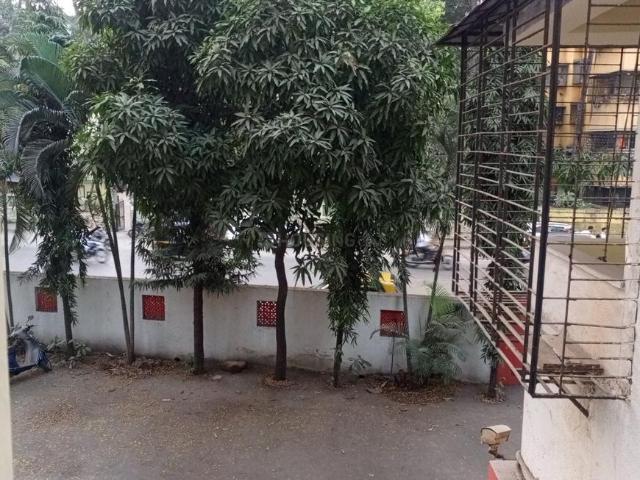 2 BHK Apartment in Kurla East for rent Mumbai. The reference number is 19437854