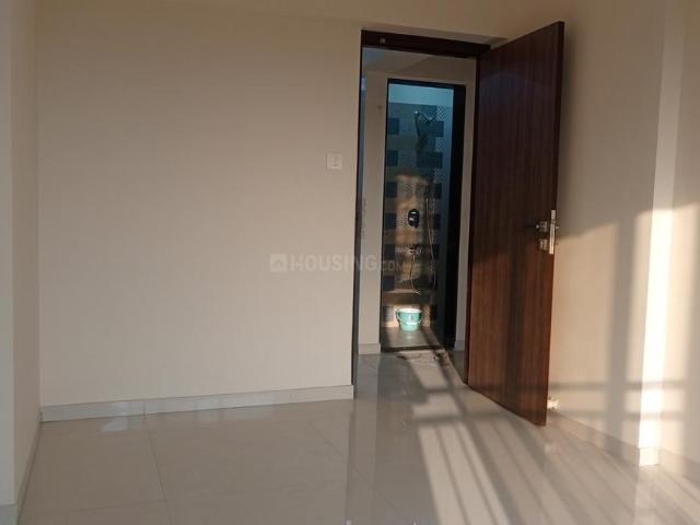 2 BHK Apartment in Kurla East for rent Mumbai. The reference number is 19579589