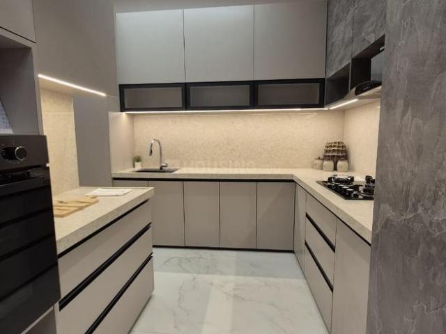 2 BHK Apartment in Kurla East for rent Mumbai. The reference number is 19641960