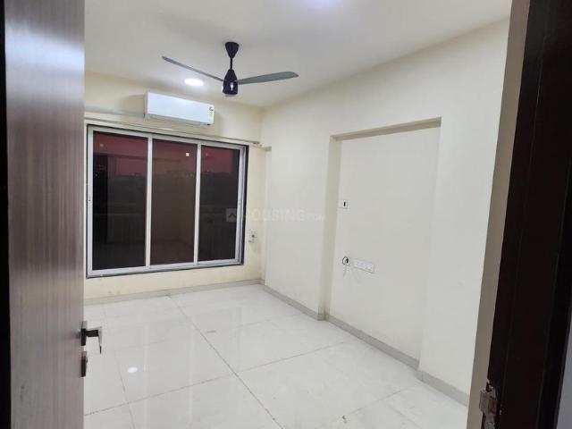 2 BHK Apartment in Kurla East for rent Mumbai. The reference number is 19316957
