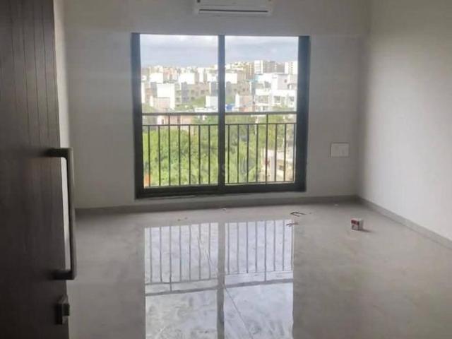 2 BHK Apartment in Kurla East for rent Mumbai. The reference number is 20796663