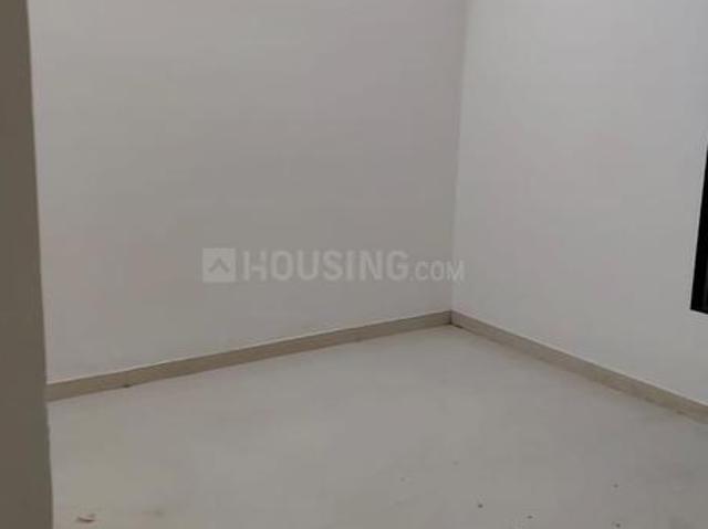 2 BHK Apartment in Kurla East for rent Mumbai. The reference number is 20048988
