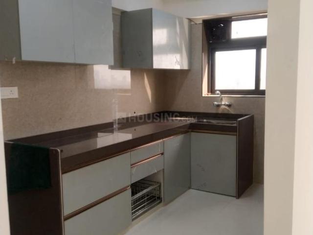 2 BHK Apartment in Kurla East for rent Mumbai. The reference number is 20338345