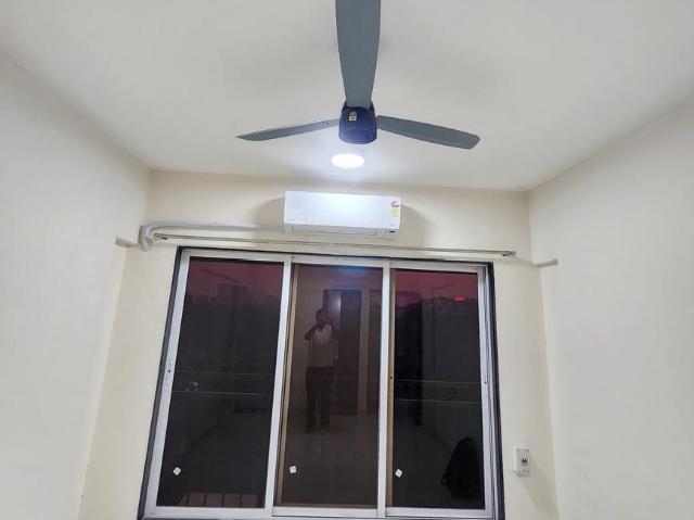 2 BHK Apartment in Kurla East for rent Mumbai. The reference number is 21000360