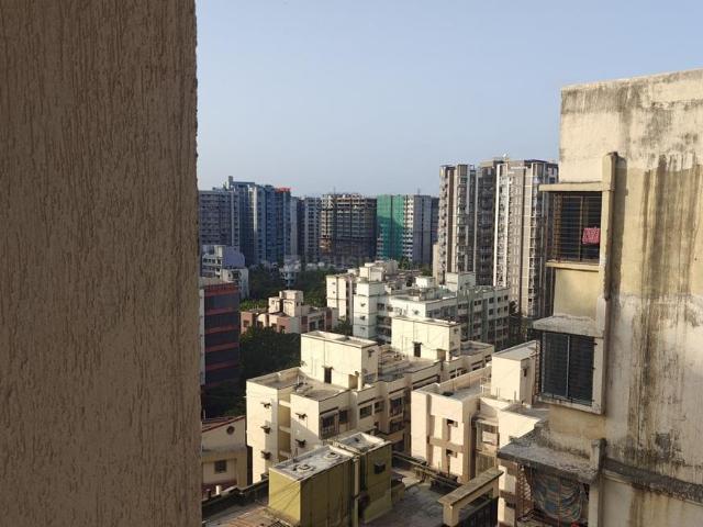 2 BHK Apartment in Kurla East for resale Mumbai. The reference number is 18210480