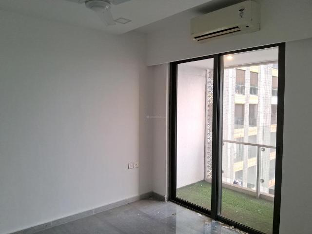 2 BHK Apartment in Kurla East for resale Mumbai. The reference number is 19359380