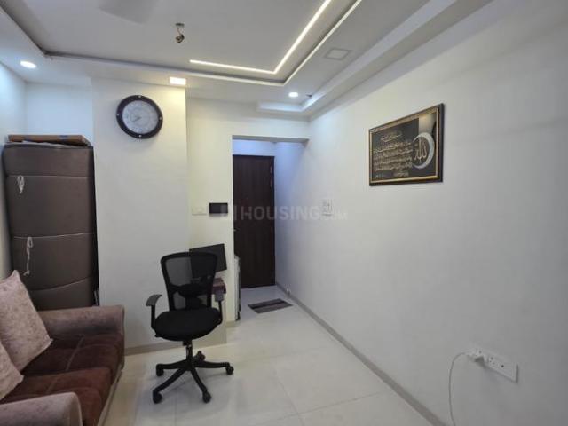 2 BHK Apartment in Kurla East for resale Mumbai. The reference number is 20120867