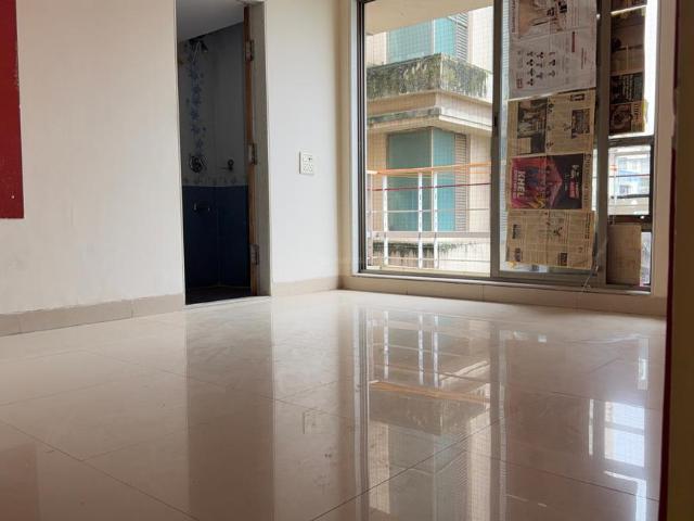 2 BHK Apartment in Kurla West for rent Mumbai. The reference number is 20869548