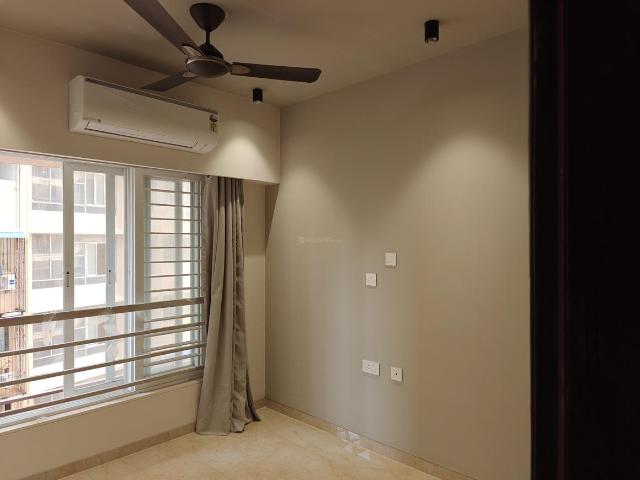 2 BHK Apartment in Kurla West for rent Mumbai. The reference number is 20957649