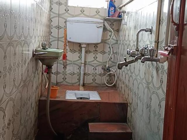 2 BHK Apartment in Howrah Railway Station for resale Howrah. The reference number is 21195779