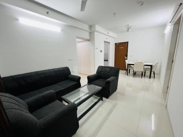 2 BHK Apartment in Hadapsar for rent Pune. The reference number is 19640817