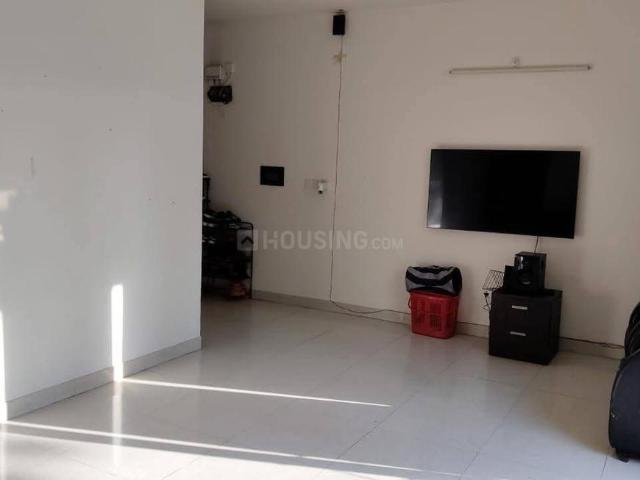 2 BHK Apartment in Hadapsar for rent Pune. The reference number is 19699562