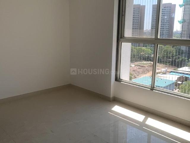 2 BHK Apartment in Hadapsar for rent Pune. The reference number is 20013262