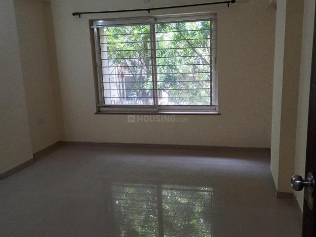 2 BHK Apartment in Hadapsar for rent Pune. The reference number is 20349162