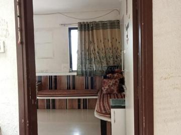 2 BHK Apartment in Hadapsar for rent Pune. The reference number is 20429439